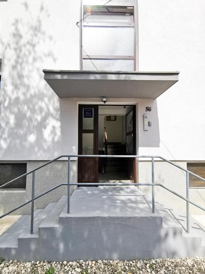 Sea Star Apartment Pula Dış mekan fotoğraf